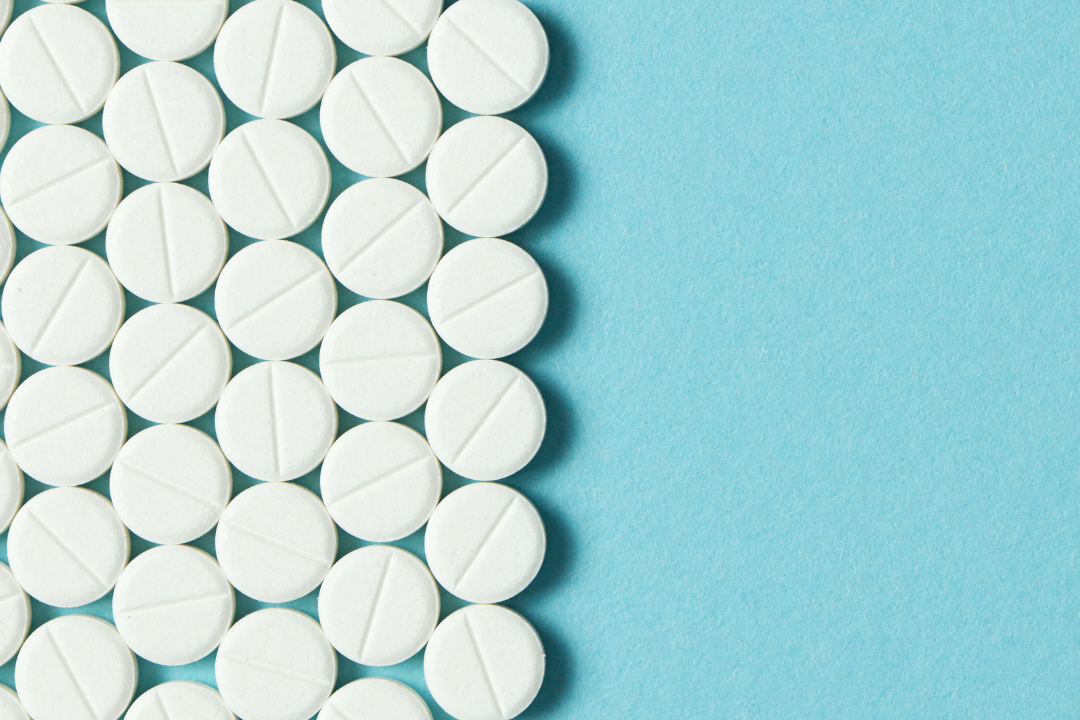 Vers une meilleure compréhension des effets des médicaments anticancéreux dirigés contre AKT1