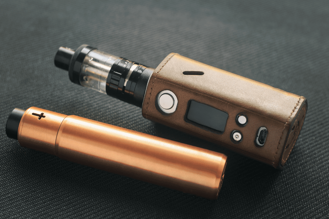 tests revues évaluation cigarette électronique Comment vapoter sans tousser ? Réglages et conseils efficaces main image 0