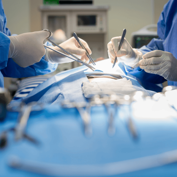 Chirurgie bariatrique chez les jeunes : l'IA prédit les résultats